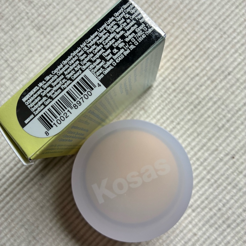 Kosas Cloud Set Baked Setting & Smoothing Talc-Free Vegan Powder - Buttery - Picture 11 of 13